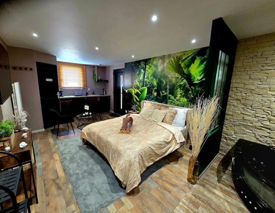 Appartement Chambre Cosy - Jacuzzi - Little Room Vendome Bagian luar foto