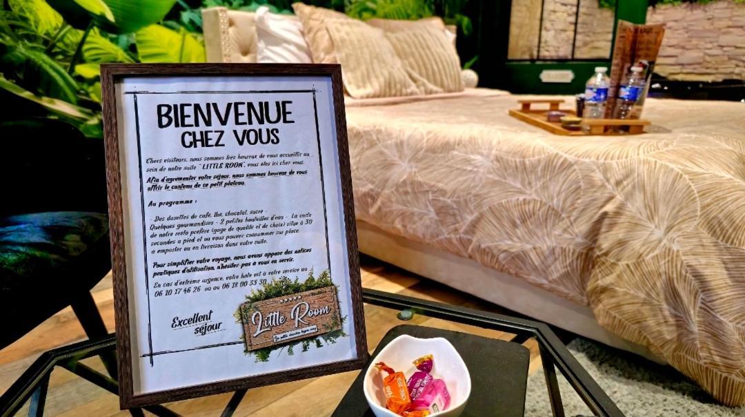 Appartement Chambre Cosy - Jacuzzi - Little Room Vendome Bagian luar foto