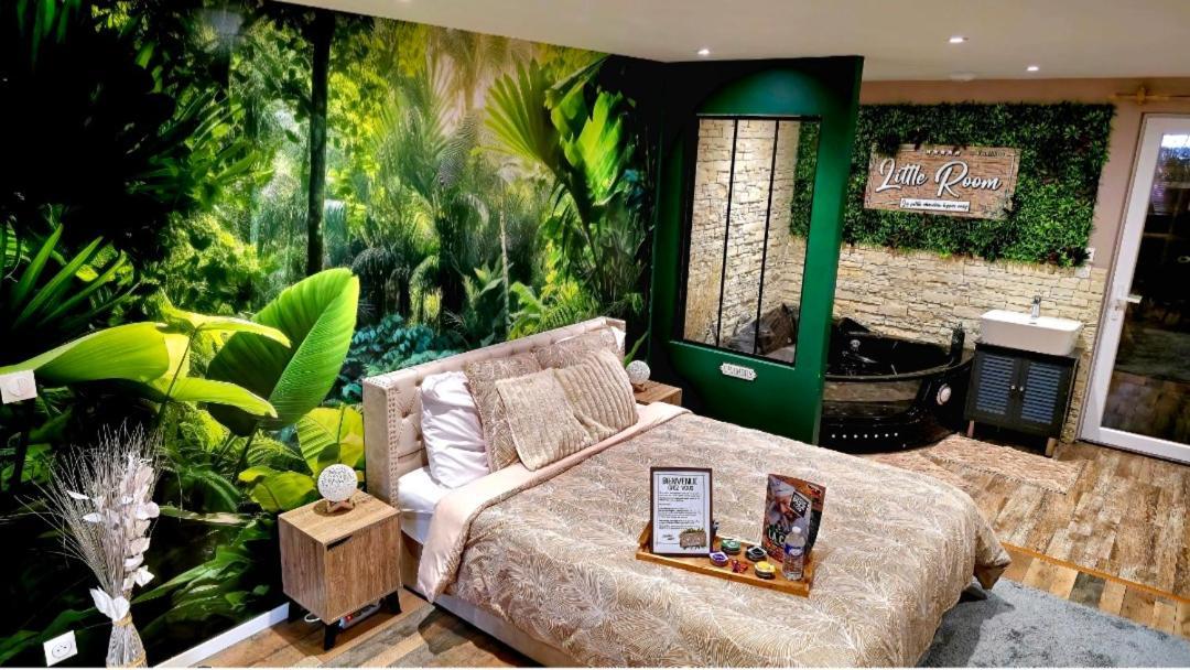 Appartement Chambre Cosy - Jacuzzi - Little Room Vendome Bagian luar foto